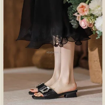 2023 Nové Letné Hodváb Drahokamu Papuče pre Ženy Móda Komfort Bytu Sandále Vonkajšie Bežné kórejský Listov Chancla Mujer Playa